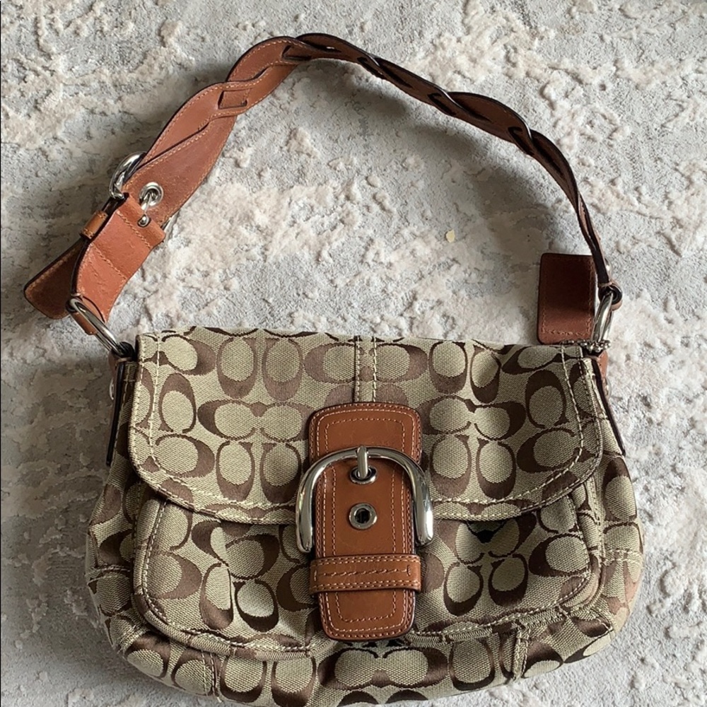 Coach shoulder bag